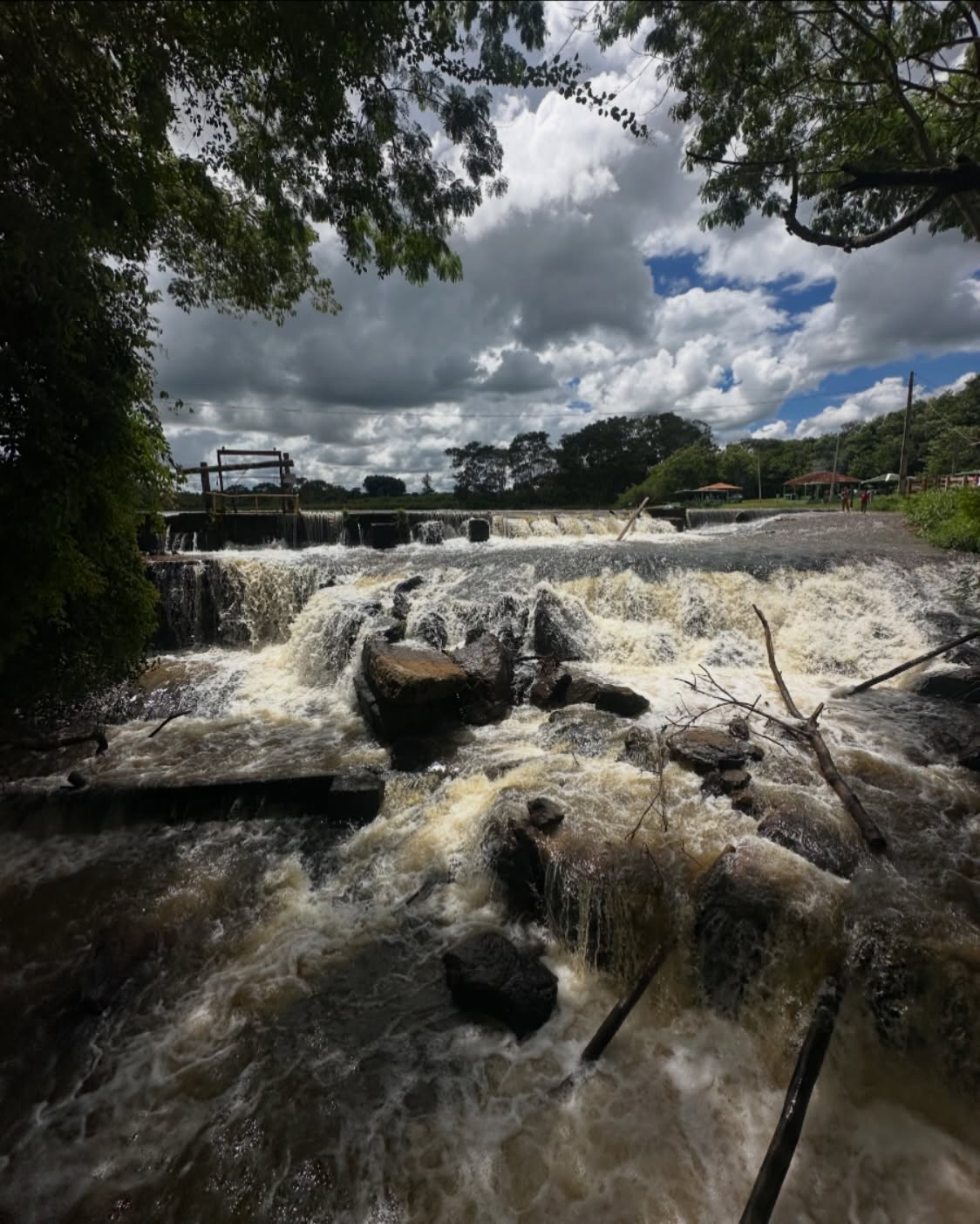 Cachoeira do Lago Amaralina